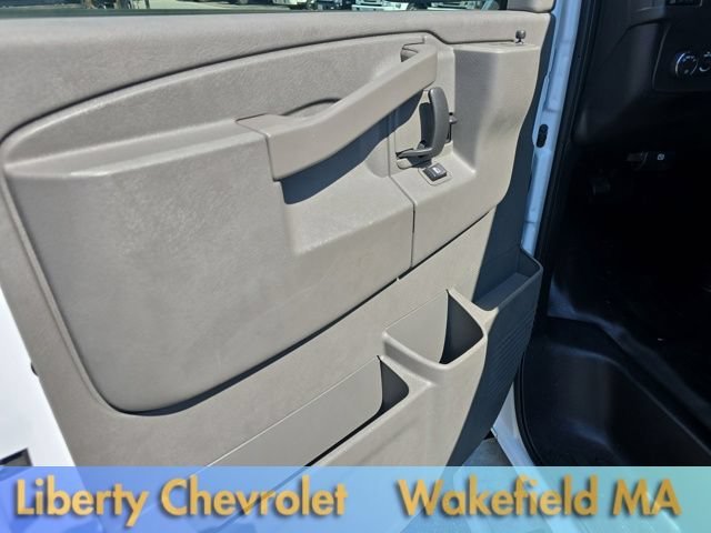 Used 2025 Summit White GMC Work Van image 20