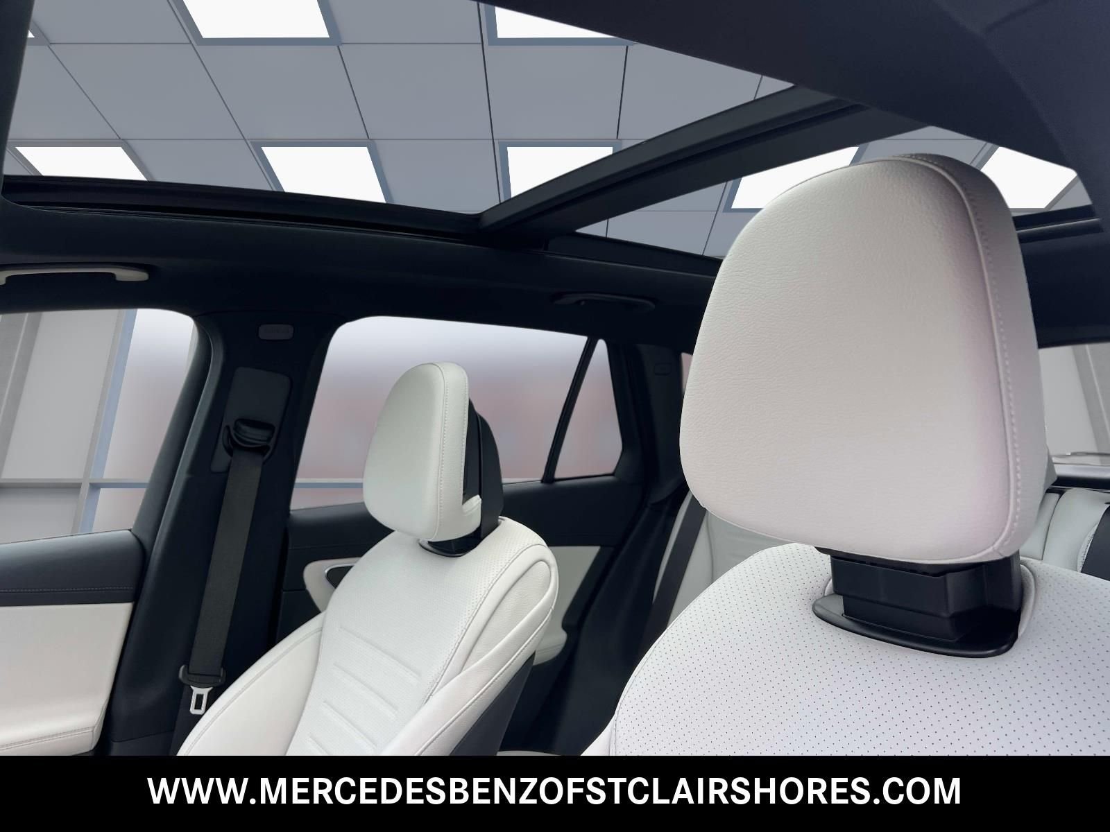 New 2026 Cirrus Silver Metallic Mercedes-Benz GLC 300 image 21
