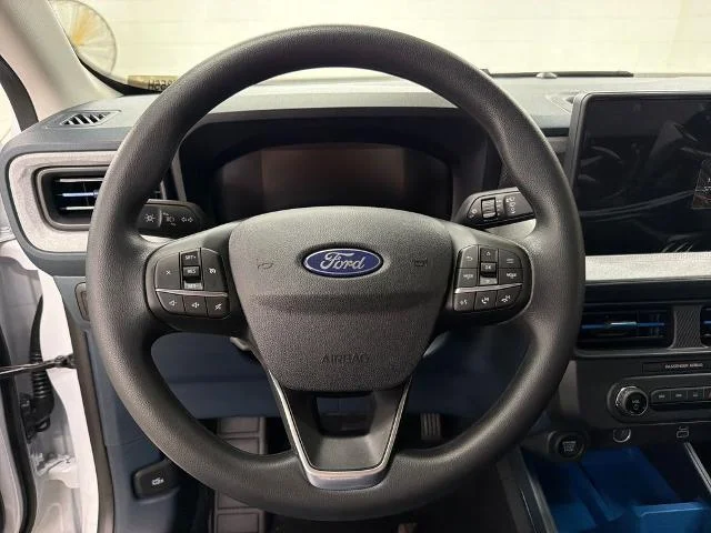 New 2026 Oxford White Ford XLT image 17