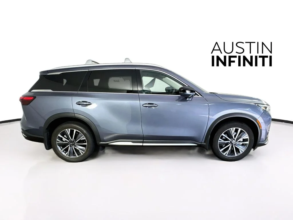Certified Used 2026 Blue INFINITI LUXE image 11