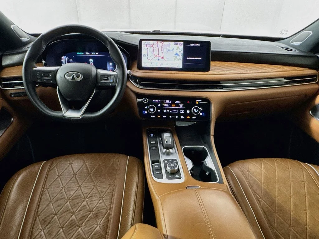 Certified Used 2025 Gray INFINITI Autograph image 30