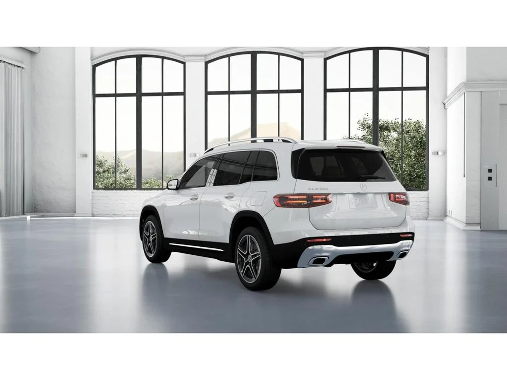 New 2026 White Mercedes-Benz GLB 250 image 28