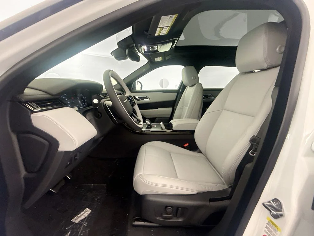 New 2026 Fuji White Land Rover Belgravia Edition image 20