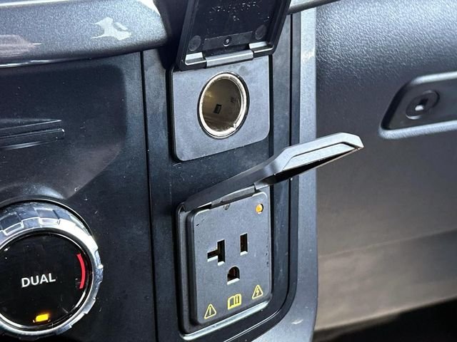 Used 2023 Black Ford XLT image 34