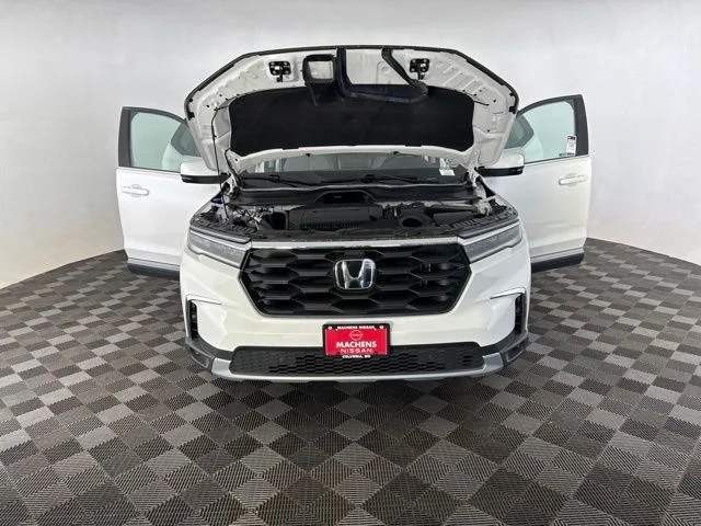 Used 2023 White Honda EX-L image 11