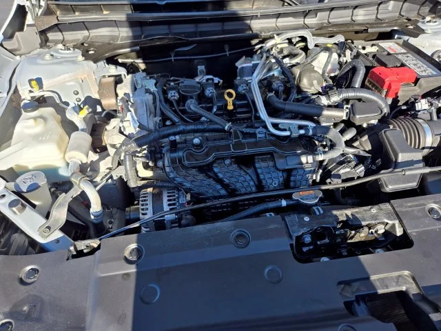 Used 2025 Gray Nissan SR image 23