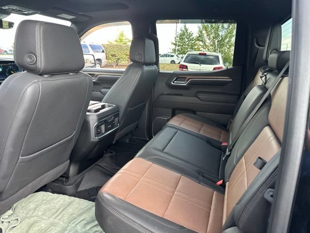 Used 2023 BLACK Chevrolet High Country image 8