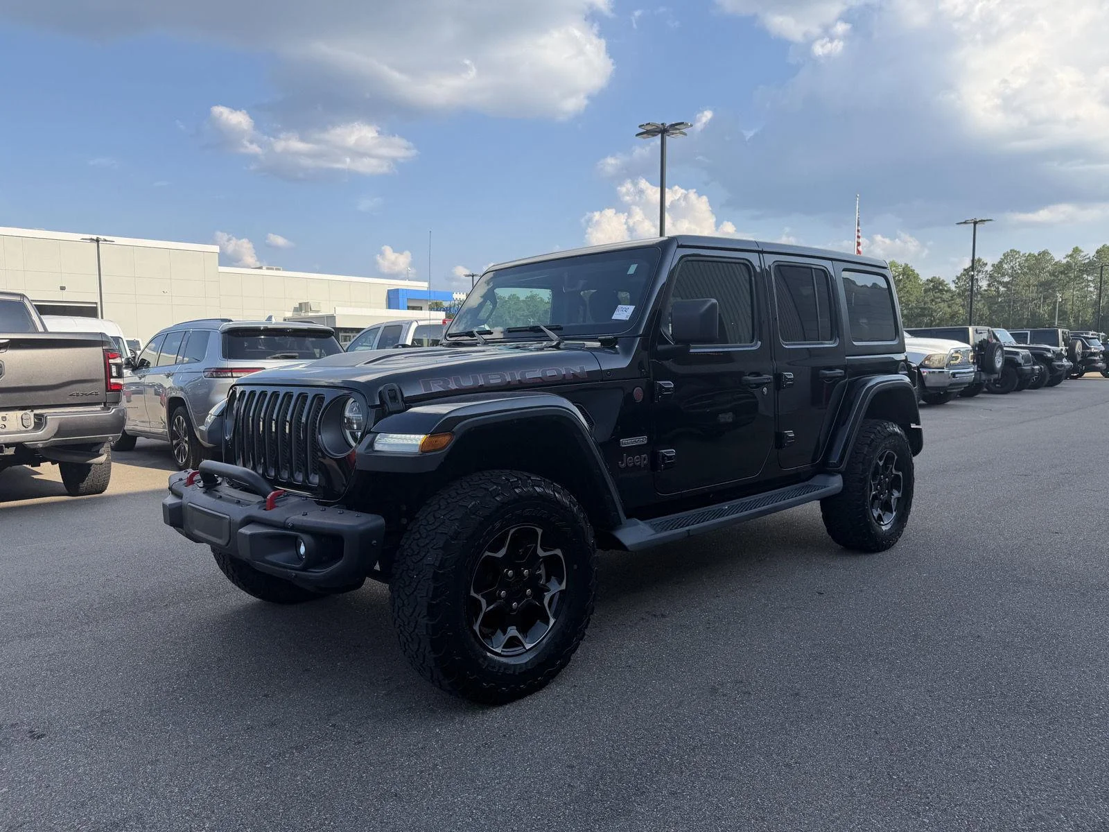 Used 2020 Black Clearcoat Jeep Recon image 1