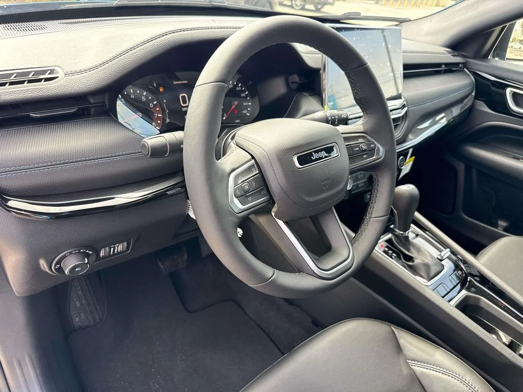 New 2026 Blue Jeep Latitude image 25