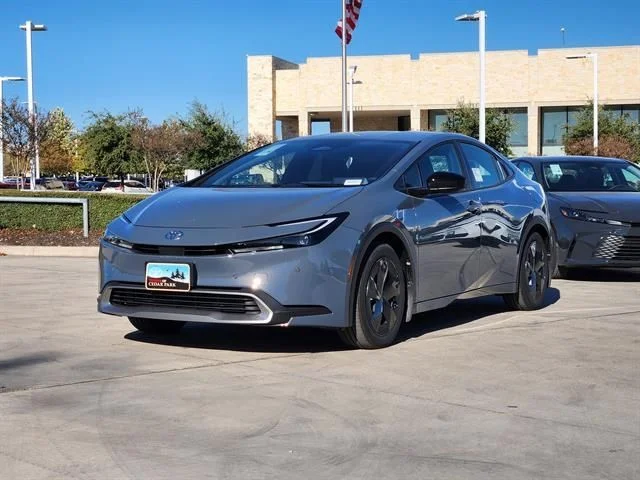 New 2026 Guardian Gray Toyota  SE image 2