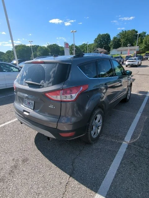 Used 2013  Ford SE image 8