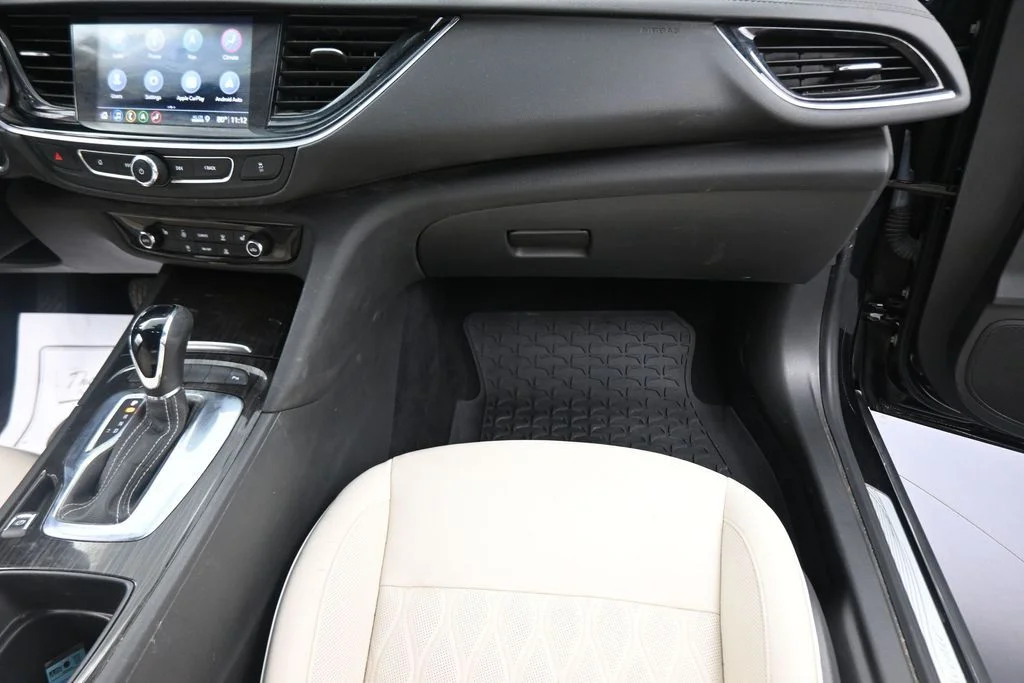 Used 2019 Black Buick Avenir image 45