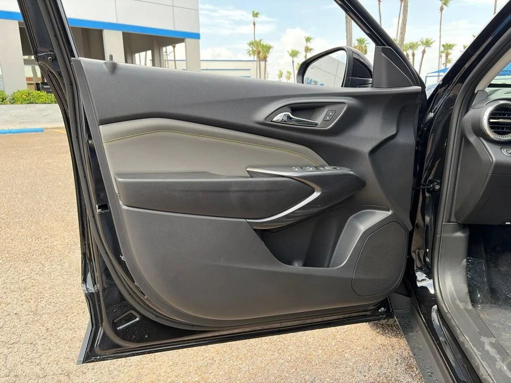 2026 Chevrolet Trax Activ - Photo 13