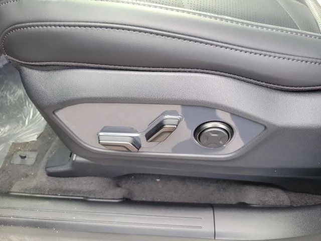 New 2027 Terrain Brown Matte Kia X-Line EX image 18