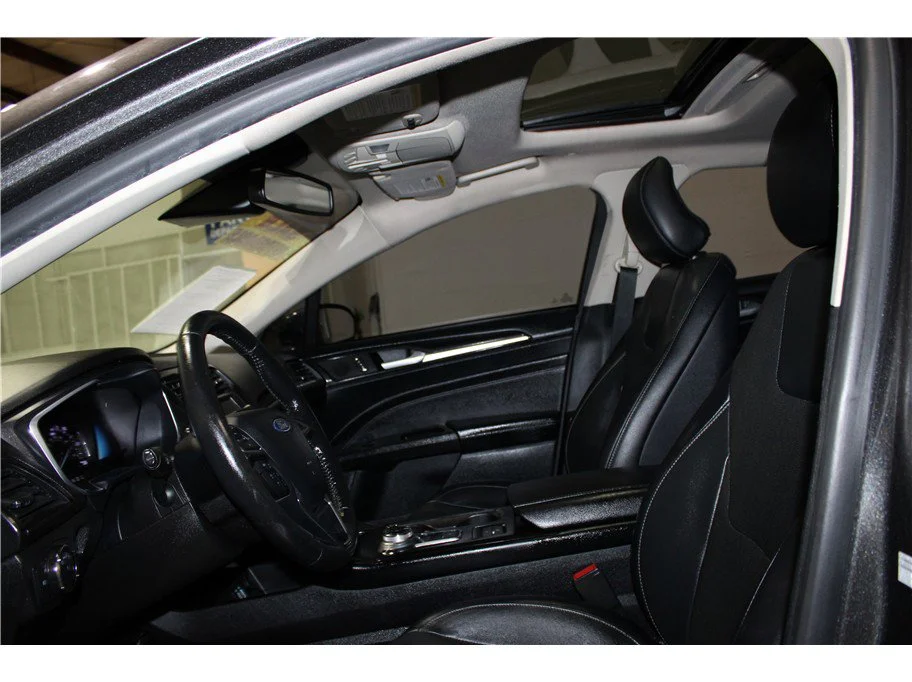 Used 2019 Dark Gray Ford Titanium image 10