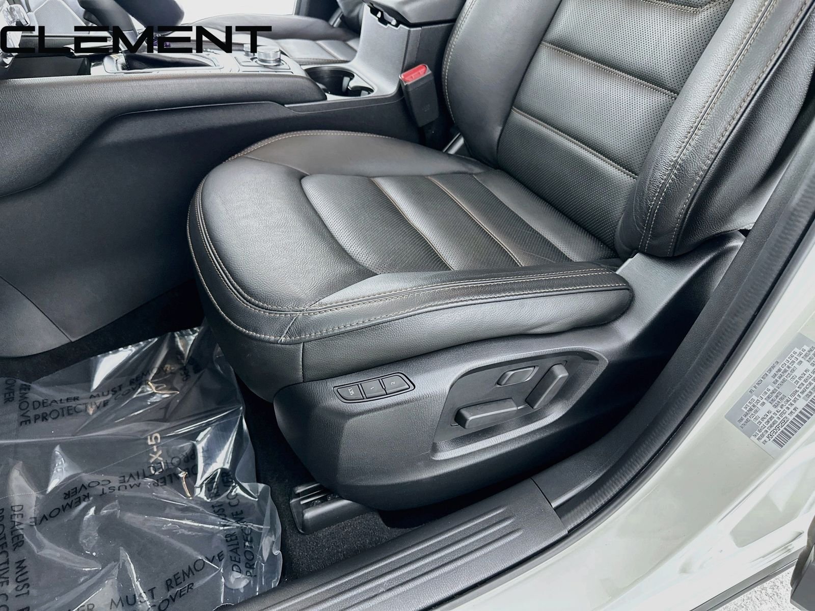 2023 Mazda CX-5 S Preferred package - Photo 29