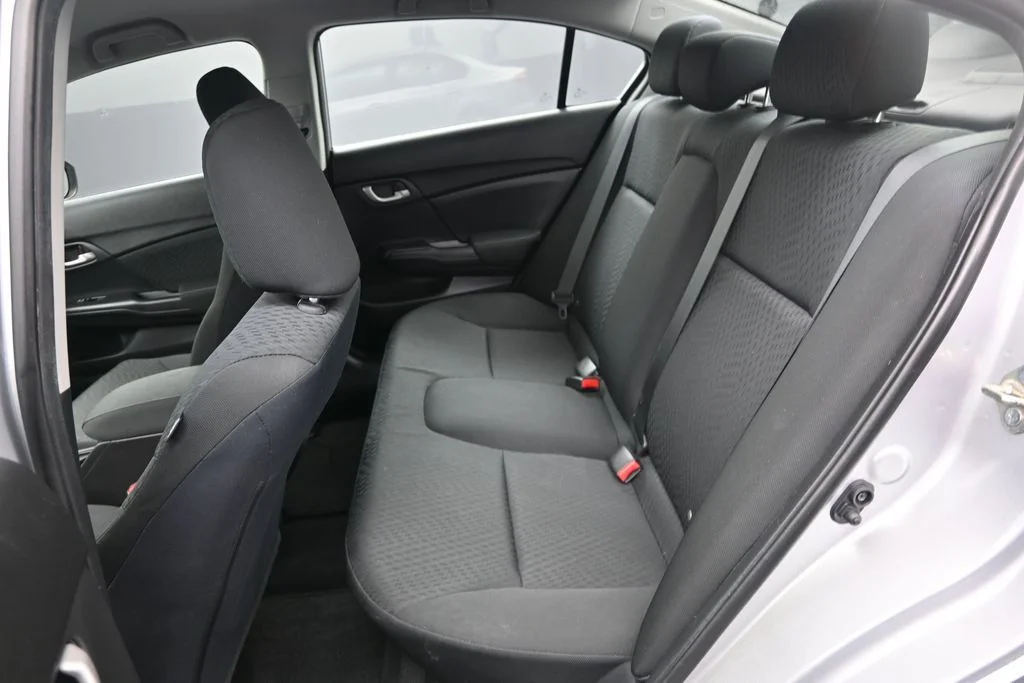 Used 2015 Silver Honda LX image 12