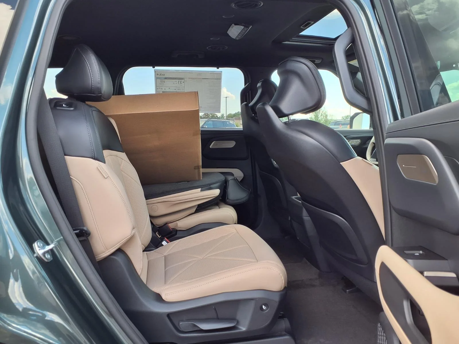 New 2027 Black Jade Green Kia EX image 15