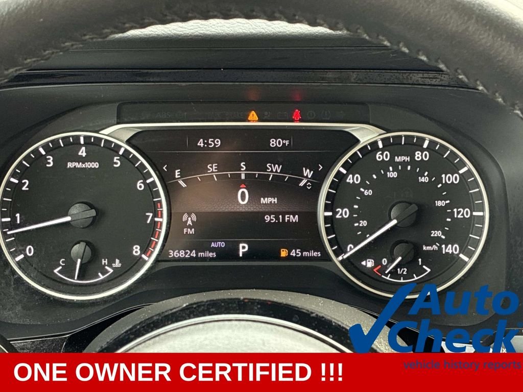 Used 2023 White Nissan SL image 28
