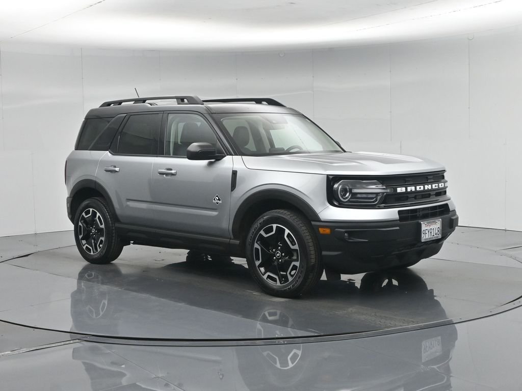 Certified Used 2022 Silver Ford Outer Banks image 28