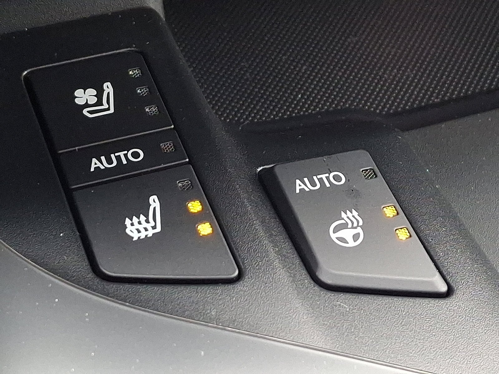 2026 Lexus LX 600 Luxury - Photo 16