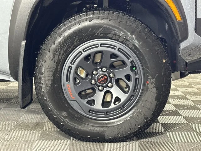 New 2027 Gray Nissan PRO-4X image 10