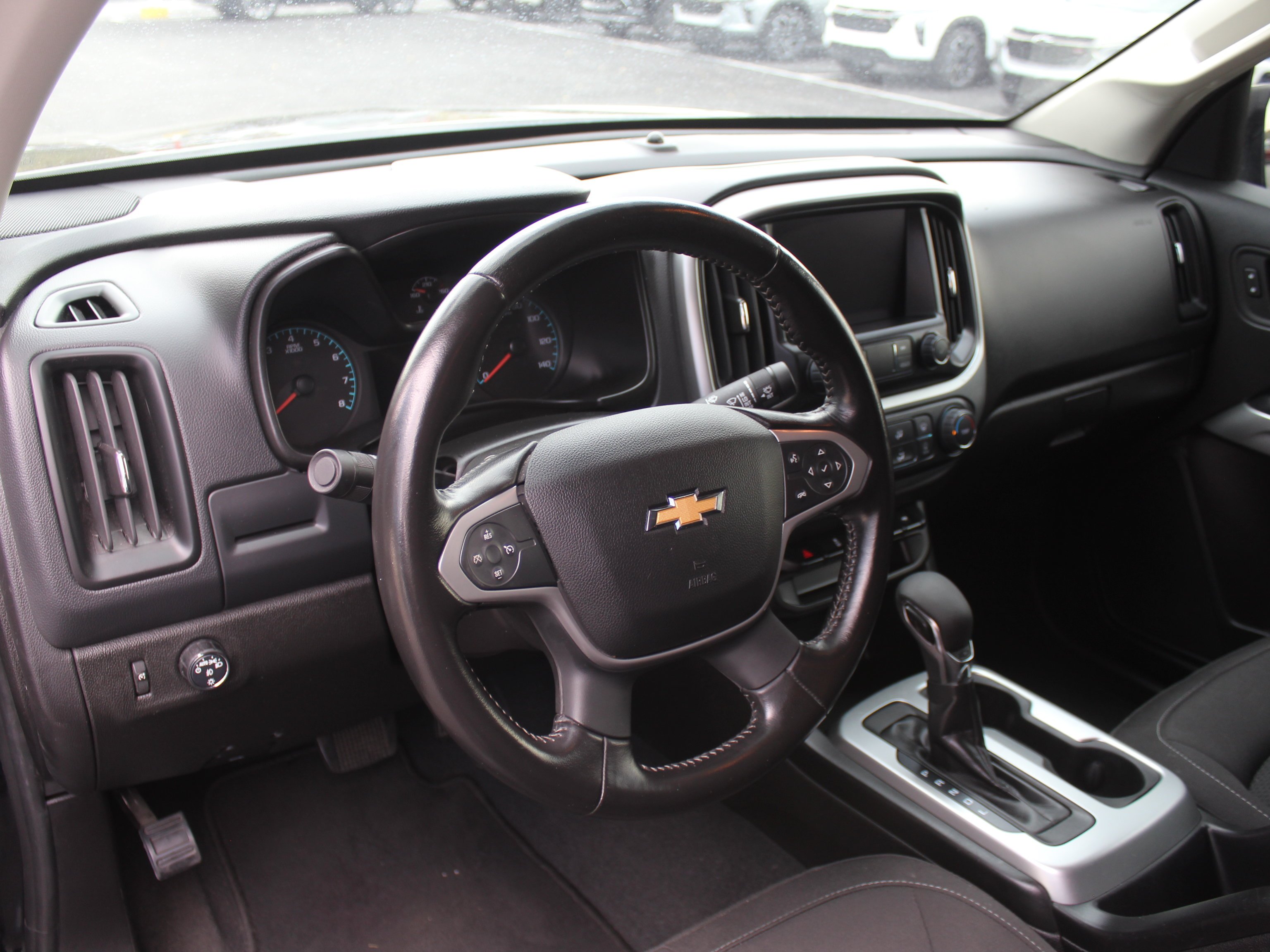 Used 2022 BLACK Chevrolet 2WD LT image 14