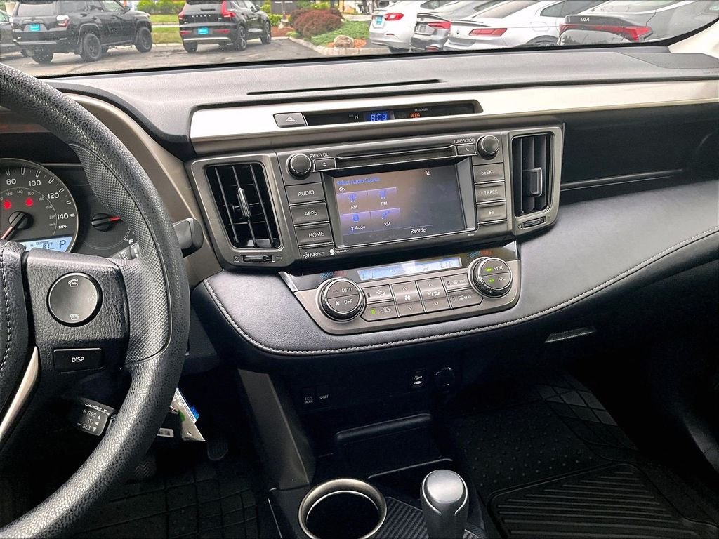 Used 2015 Brown Toyota XLE image 17