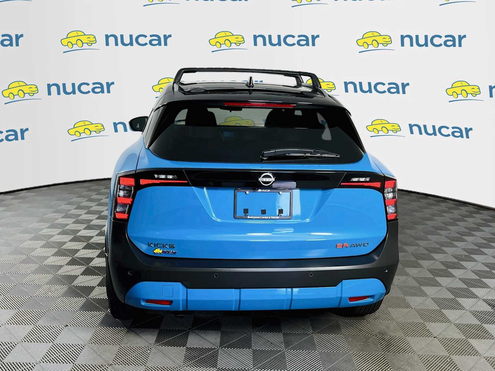 Used 2025 Arctic Ice Blue Metallic/Super Black Nissan SR image 6
