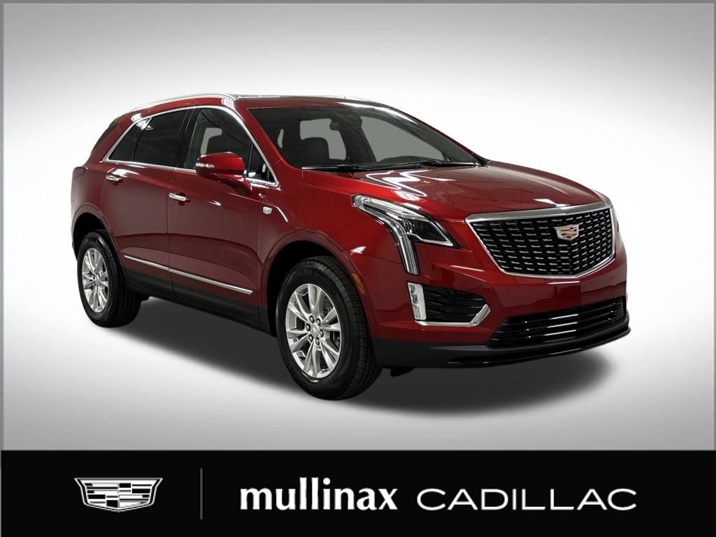 2026 Cadillac XT5 Luxury