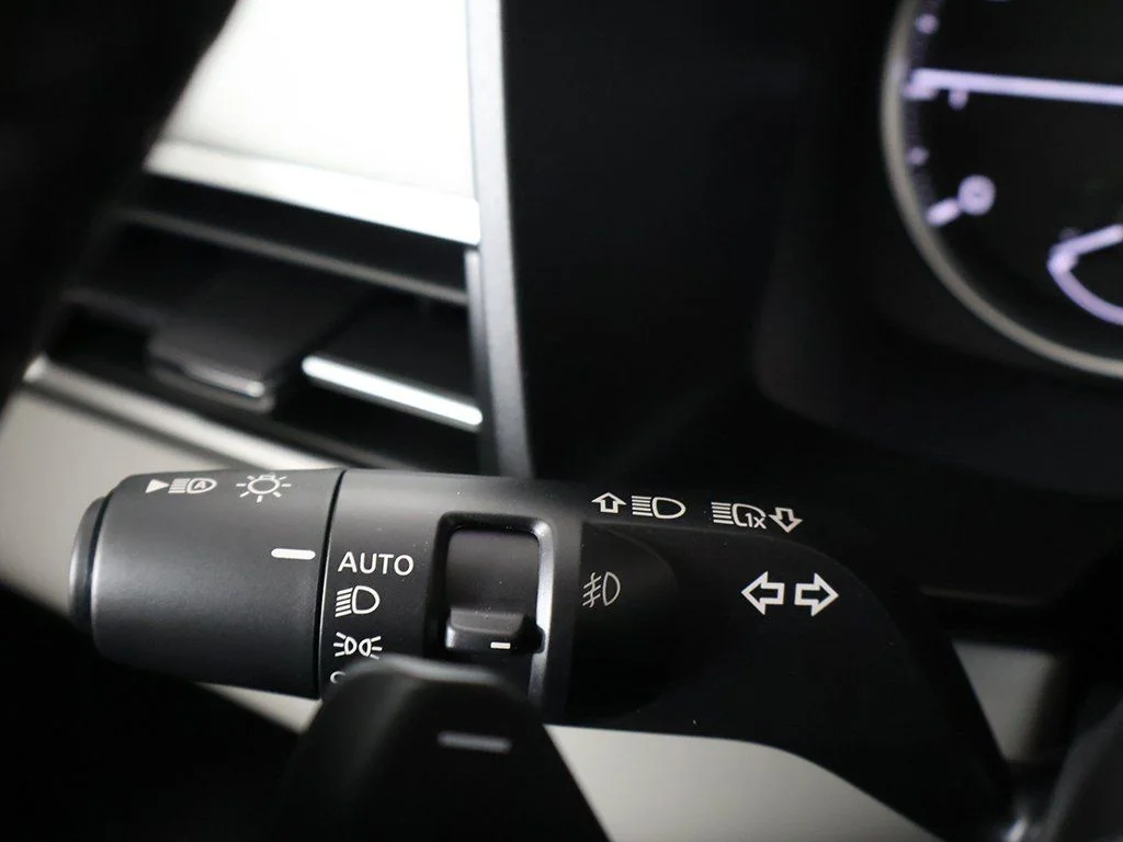 2025 Mitsubishi Outlander SE - Photo 44