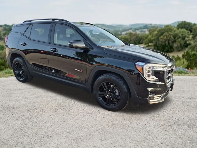 2024 GMC Terrain AT4
