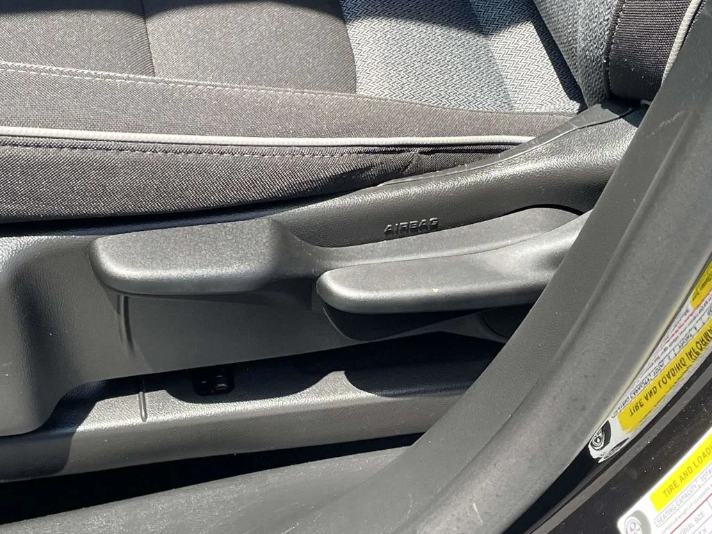 Used 2025 Black Chevrolet LT image 26