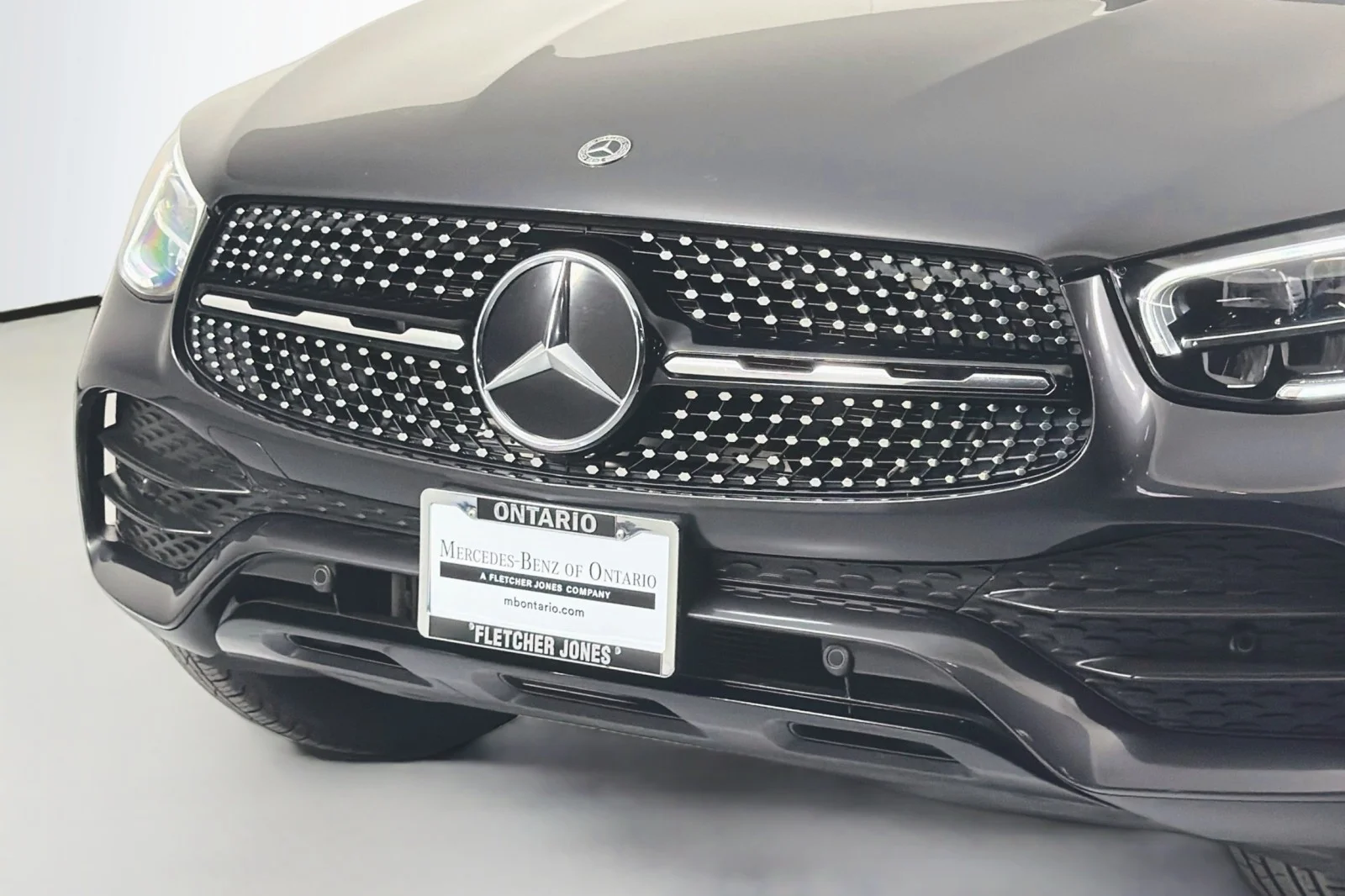 Certified Used 2022 Graphite Grey Metallic Mercedes-Benz 300 image 14