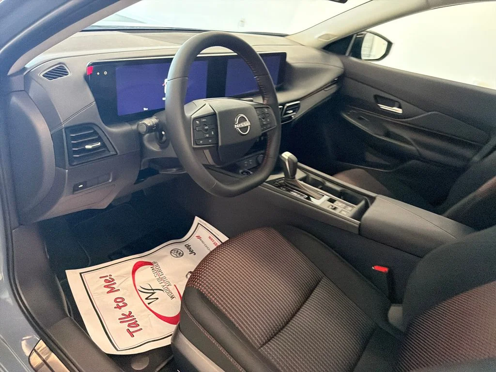 New 2027 Gray Nissan SR image 11