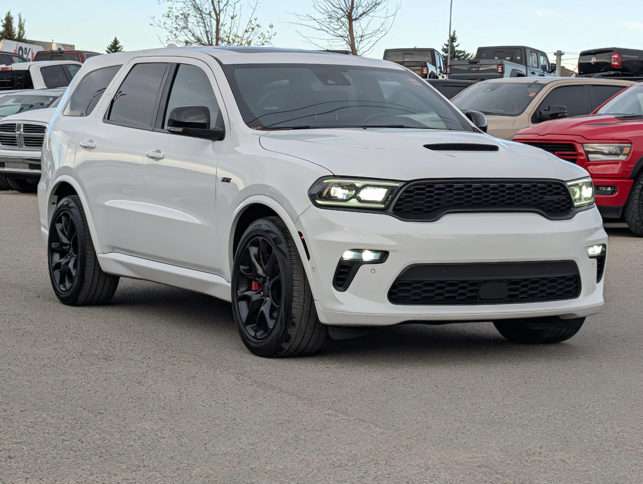 Used 2022 White Dodge SRT 392 - Black Pkg - Trailer Tow IV - Sunroo - SRT 392 AWD image 2