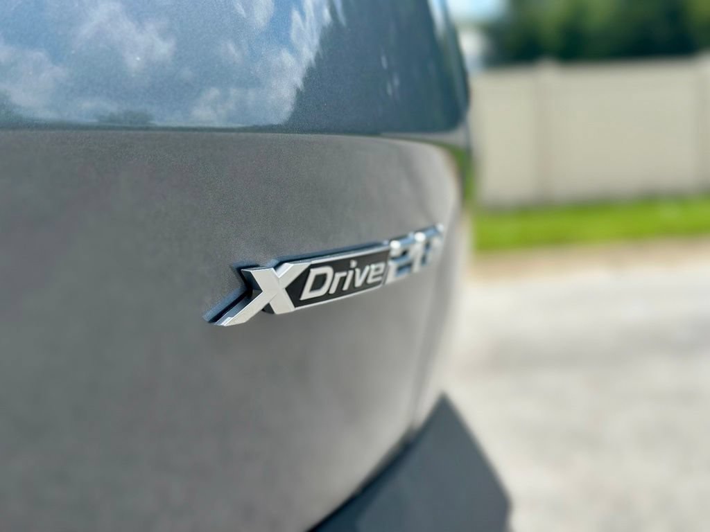 New 2026 Skyscraper Grey Metallic BMW xDrive28i image 12