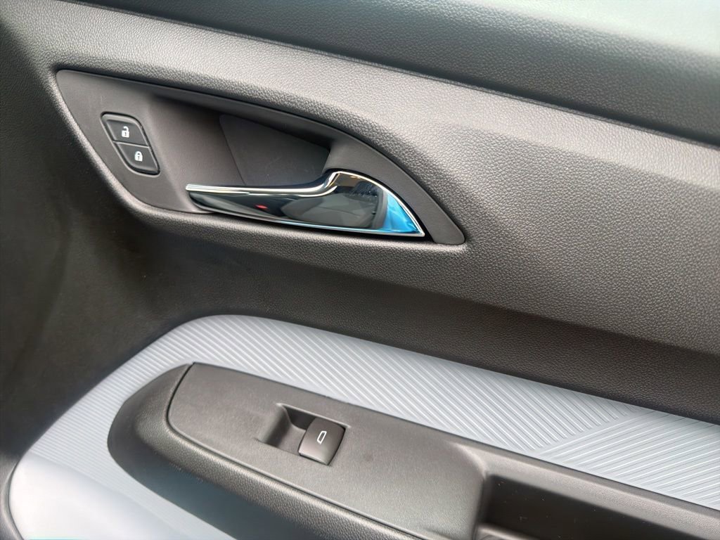 New 2027 Marina Blue Metallic Chevrolet LT image 20