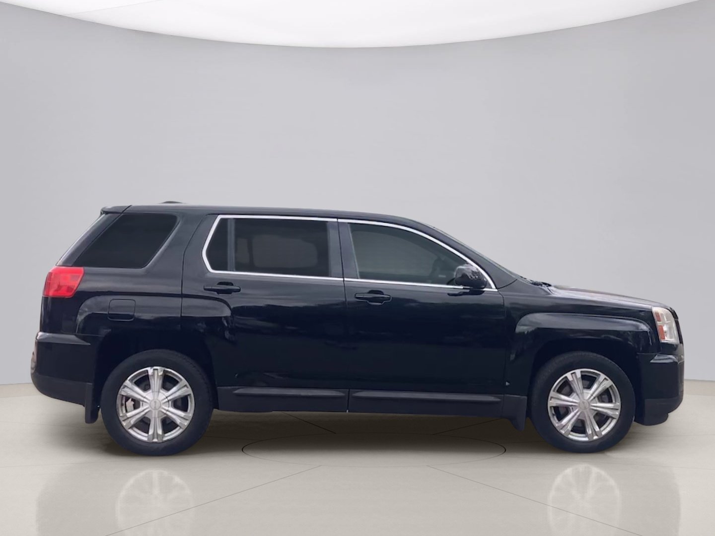 Used 2017 Black Gmc SLE2 image 6