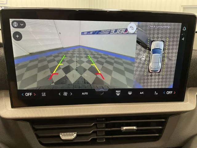 New 2027 Vapor Blue Metallic Ford Tremor® image 17