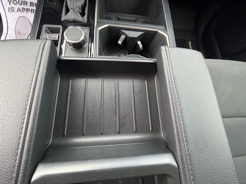 Used 2023 Ice Toyota SR5 image 28
