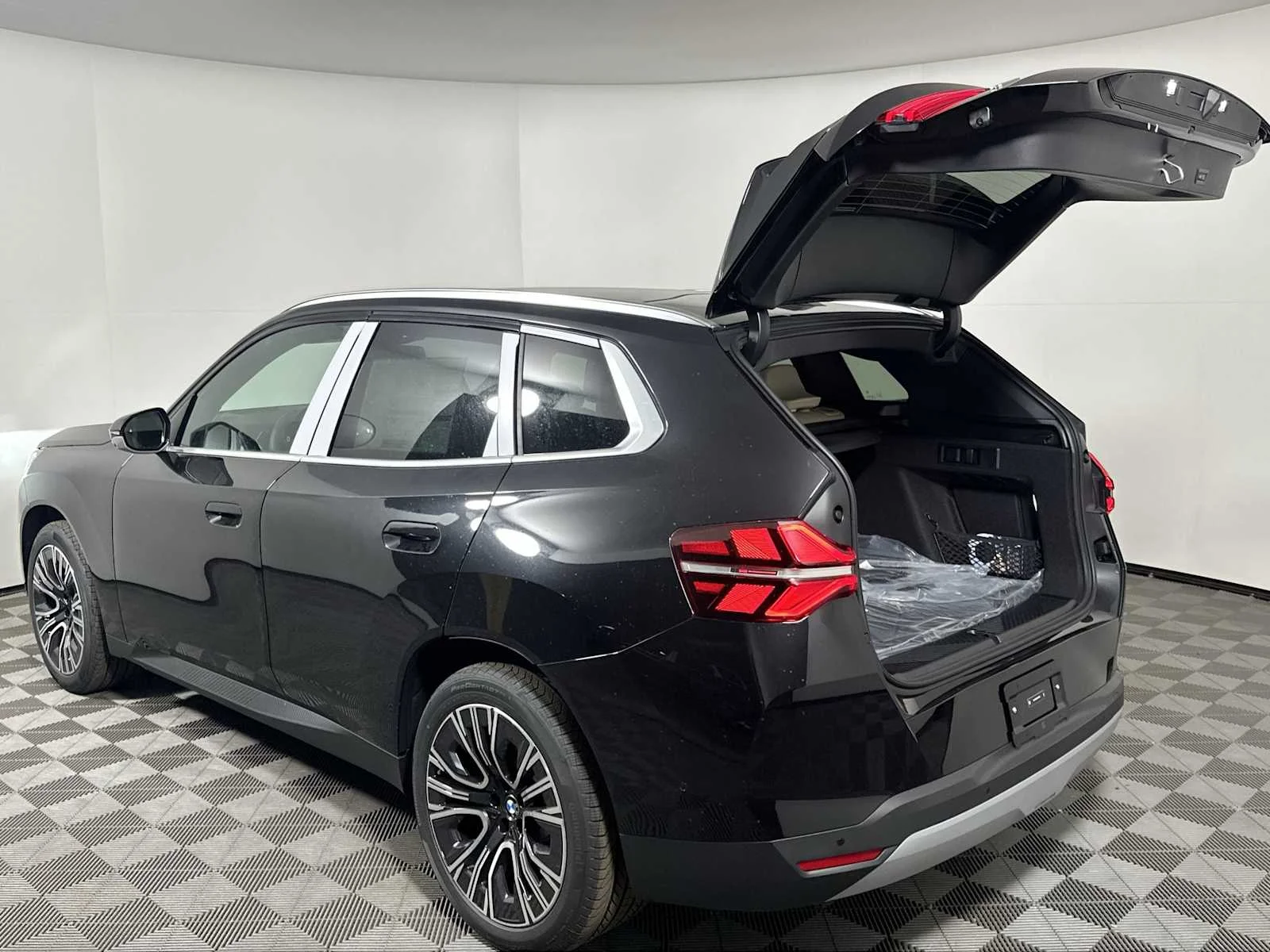 2025 BMW X3 30 - Photo 19