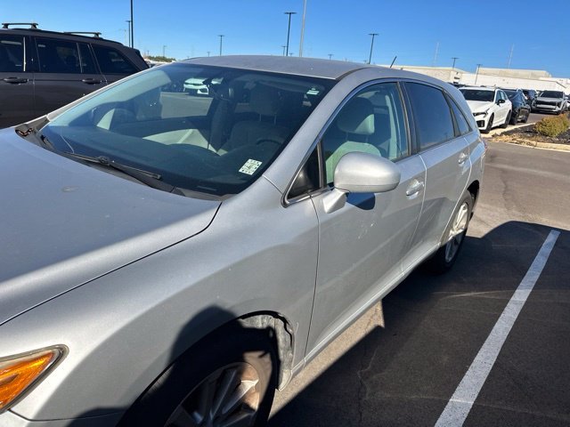 Used 2009  Toyota Base image 3