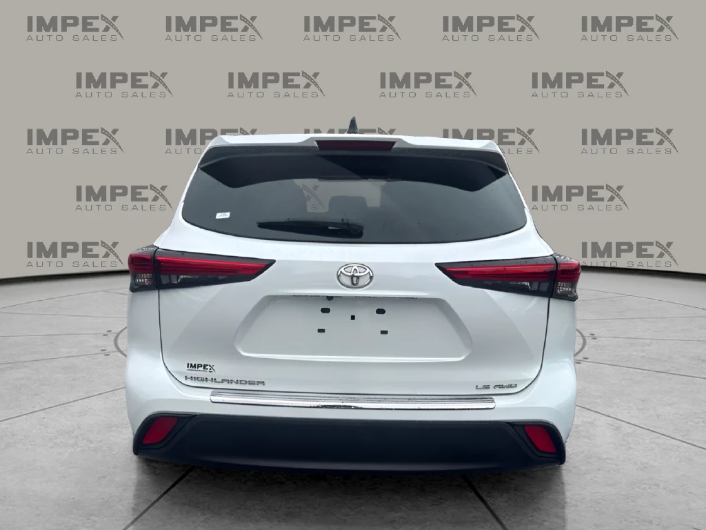 Used 2022 Beige Toyota LE image 4