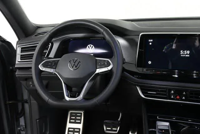 New 2026 silver mist metallic Volkswagen 2.0T SEL Premium R-Line image 4