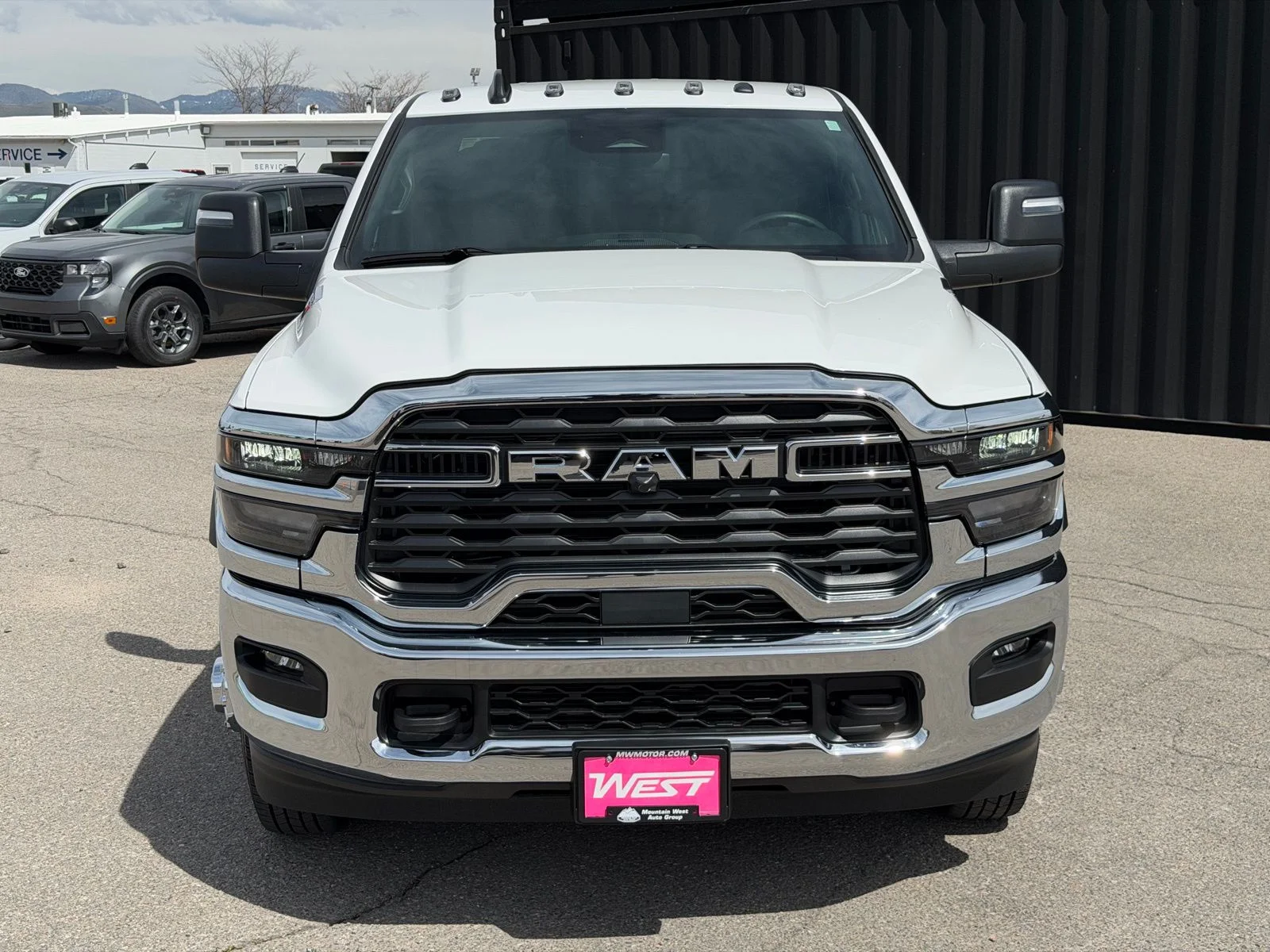New 2026 Bright White Clearcoat RAM Tradesman image 3