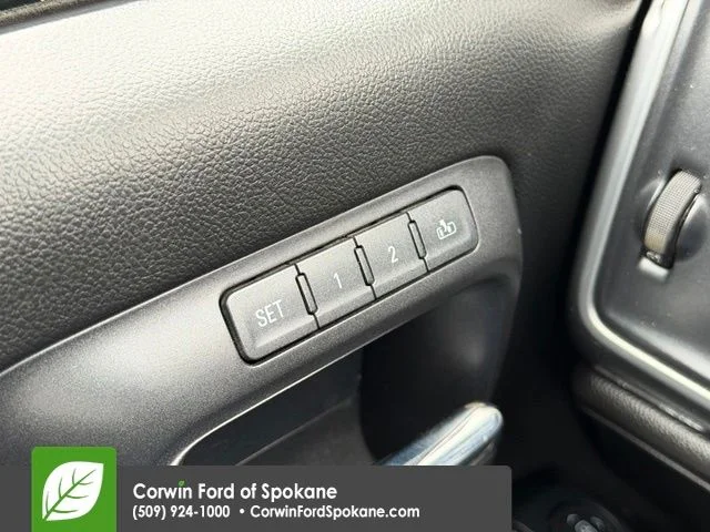 Used 2018 Summit White GMC SLT image 19