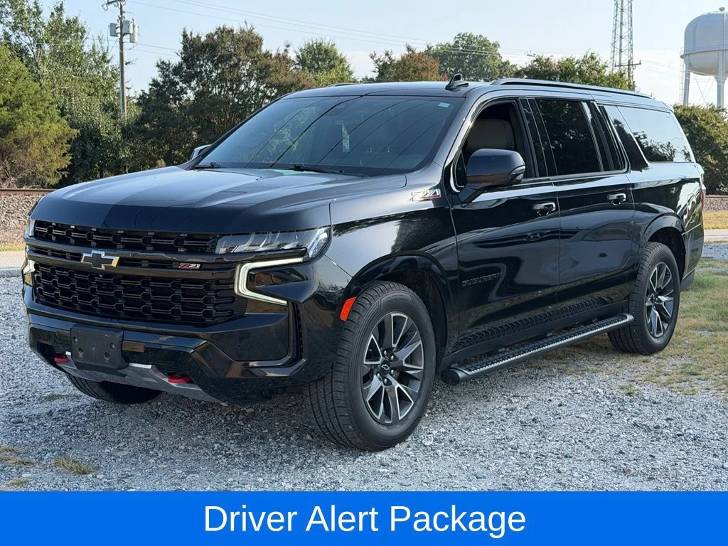 Used 2021 BLACK Chevrolet Z71 image 9