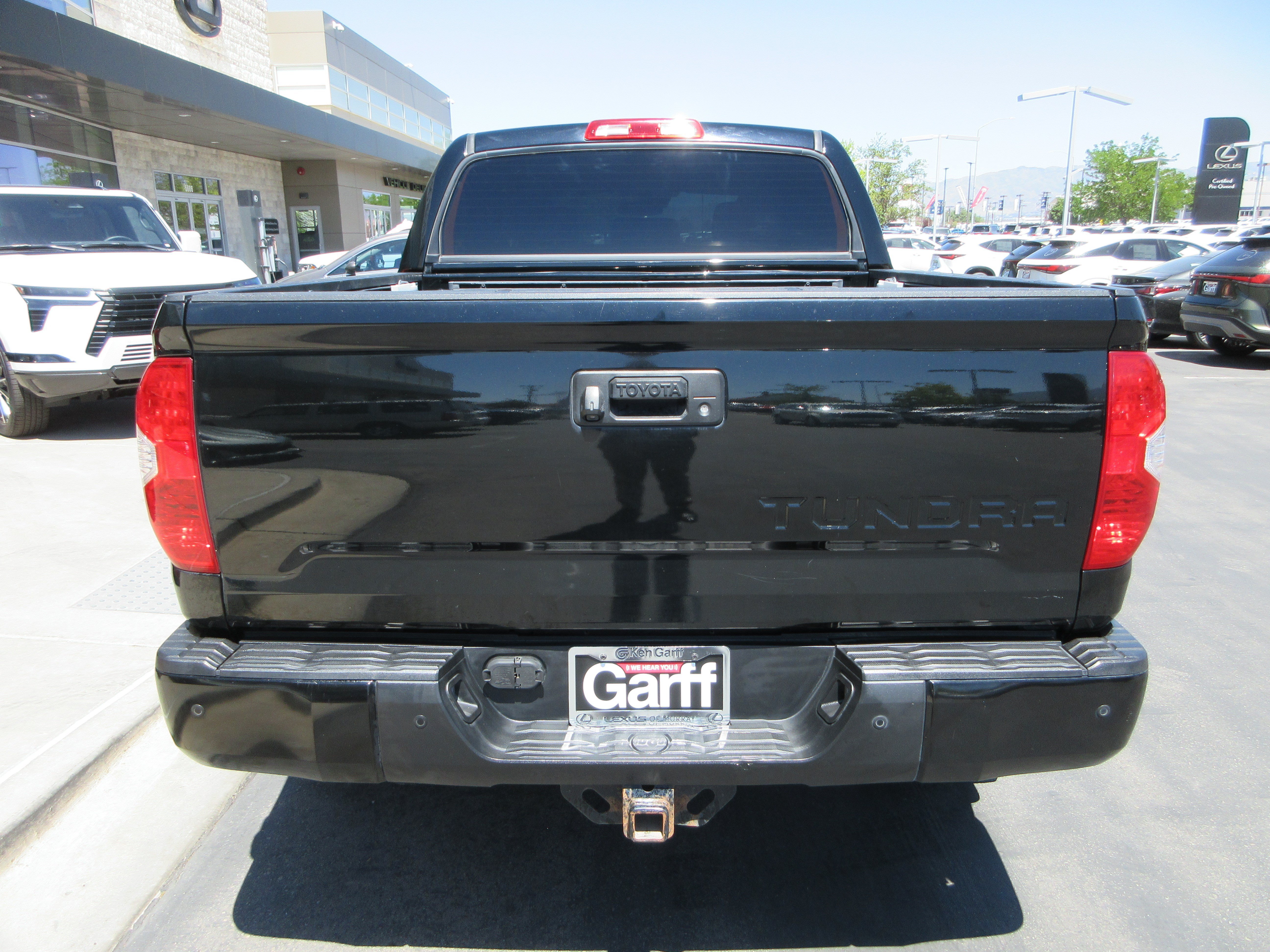 Used 2019 Midnight Black Metallic Toyota SR5 image 7