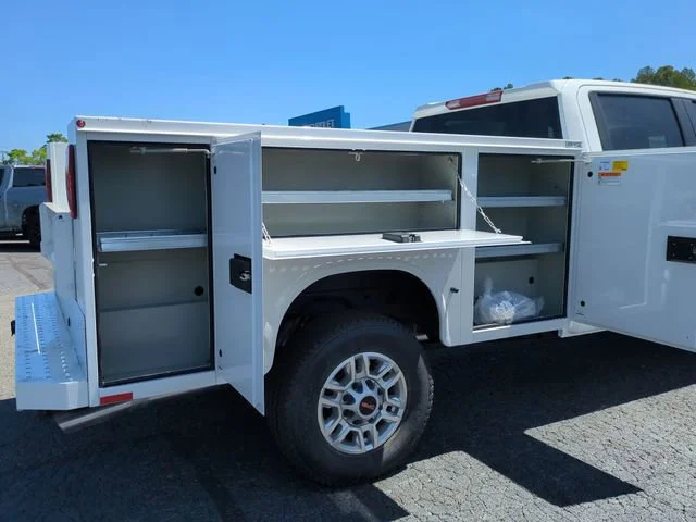 New 2026 Summit White GMC Pro image 24